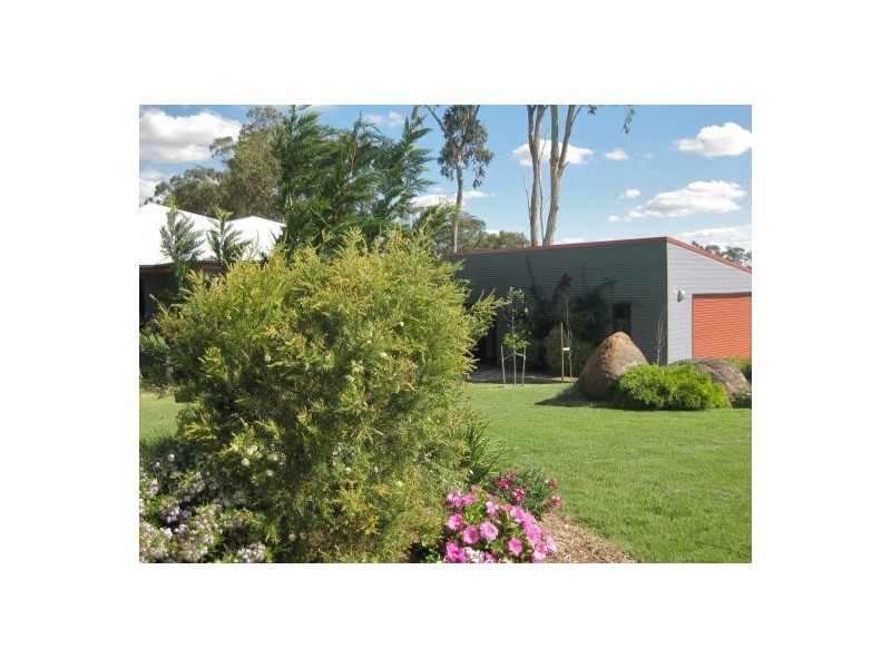 1 Ashley Court, Highfields QLD 4352