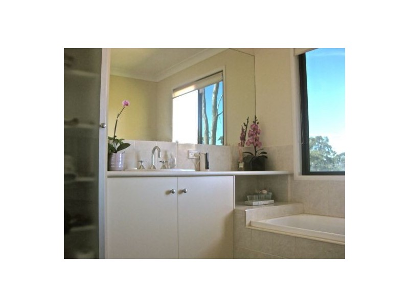 1 Ashley Court, Highfields QLD 4352