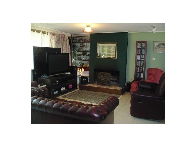 11 Woodfield Rd., Pullenvale QLD 4069