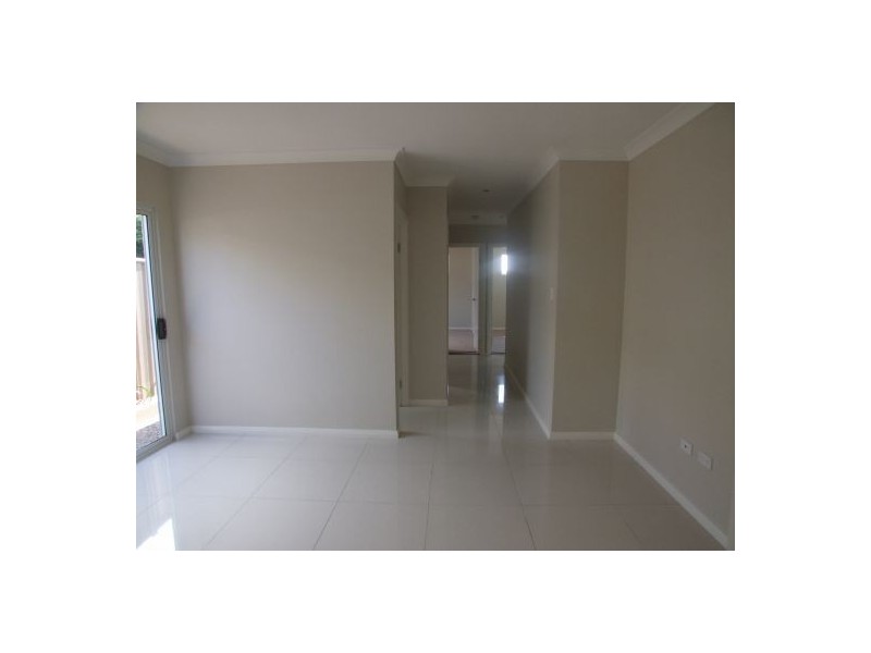 261A Geddes St., Centenary Heights QLD 4350