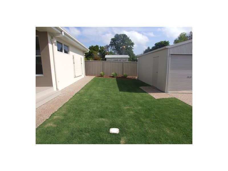 261A Geddes St., Centenary Heights QLD 4350
