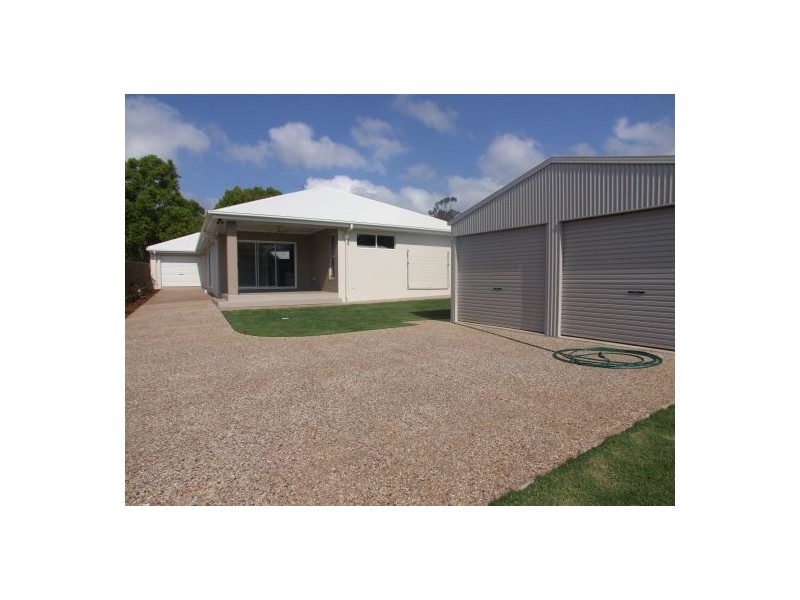 261A Geddes St., Centenary Heights QLD 4350