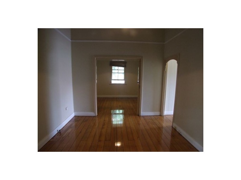 3 Anthony Str, Toowoomba City QLD 4350
