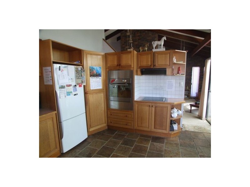 8 Weimers Cres., Centenary Heights QLD 4350