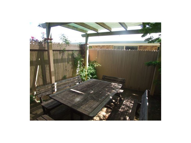 8 Weimers Cres., Centenary Heights QLD 4350