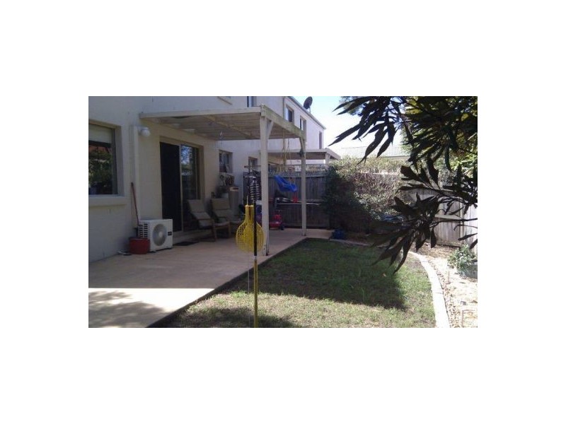 9 / 10 Chapman Place, Oxley QLD 4075