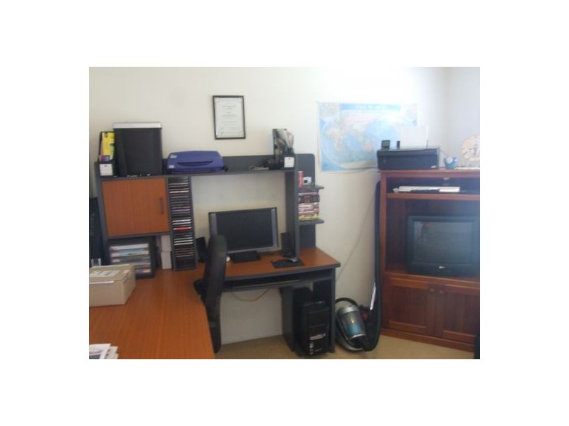 10 Murilla St., Clifton QLD 4361