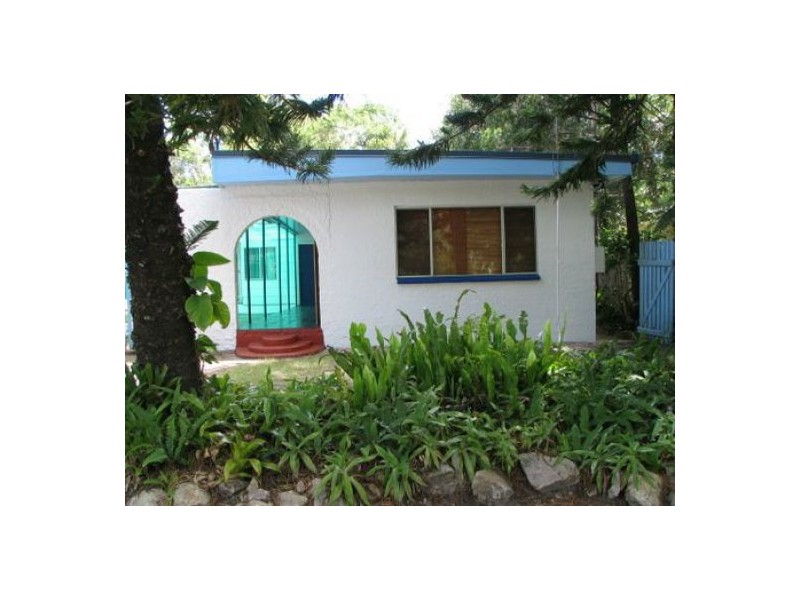 7 Toompany Street, Amity Point QLD 4183