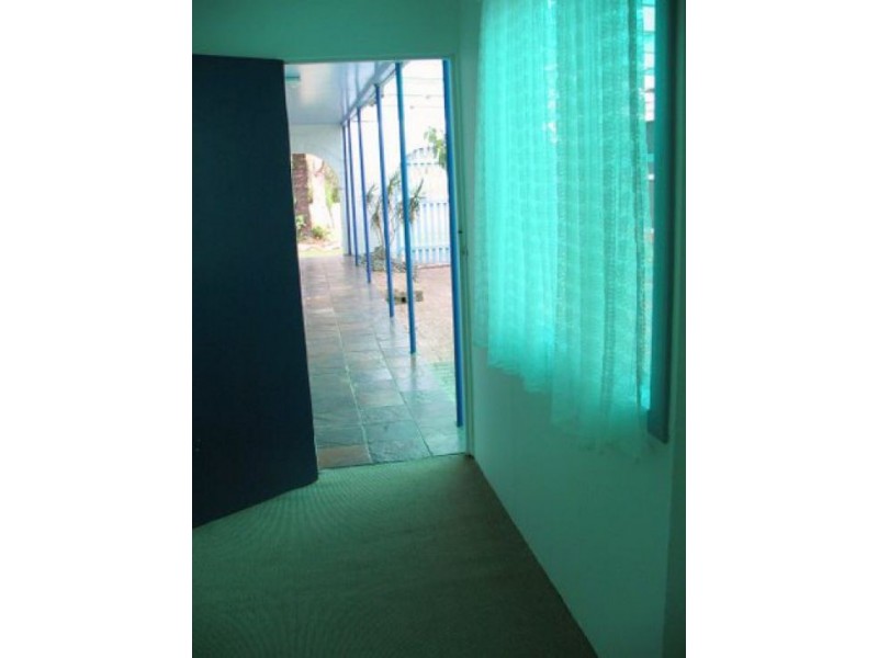 7 Toompany Street, Amity Point QLD 4183