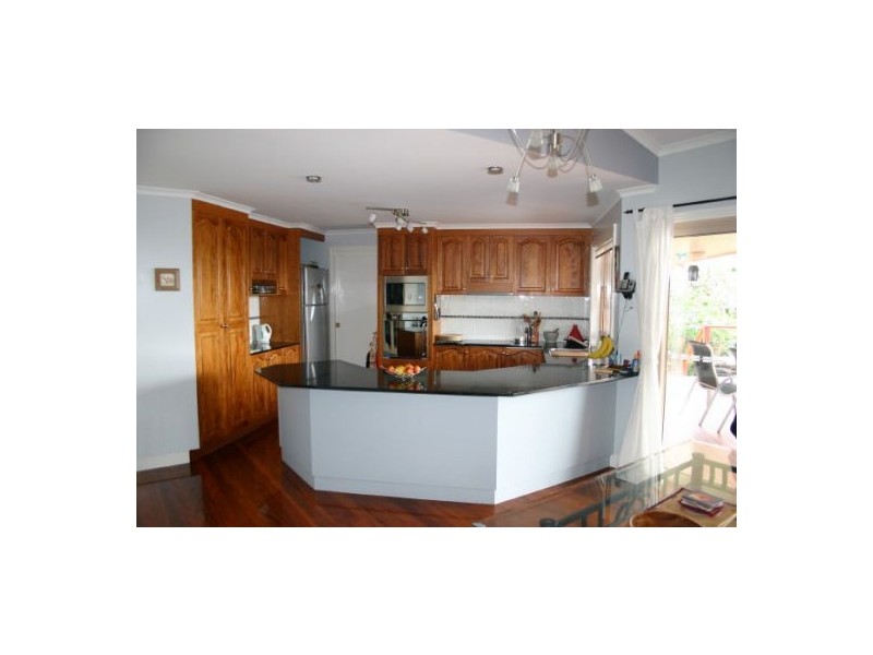 16 Robertson Crescent, Prince Henry Heights QLD 4350