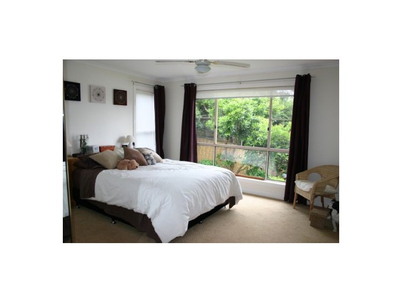 16 Robertson Crescent, Prince Henry Heights QLD 4350