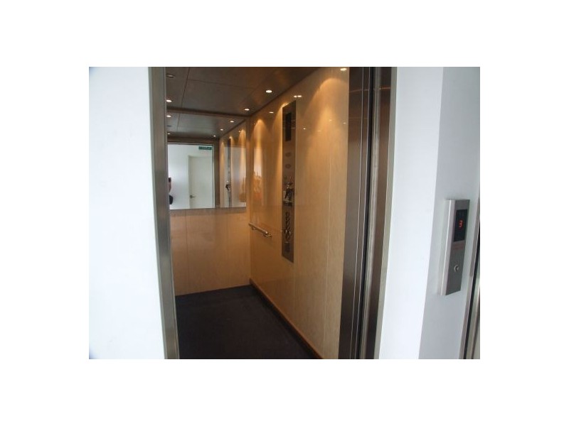 3 / 20 Jefferson Lane, Palm Beach QLD 4221