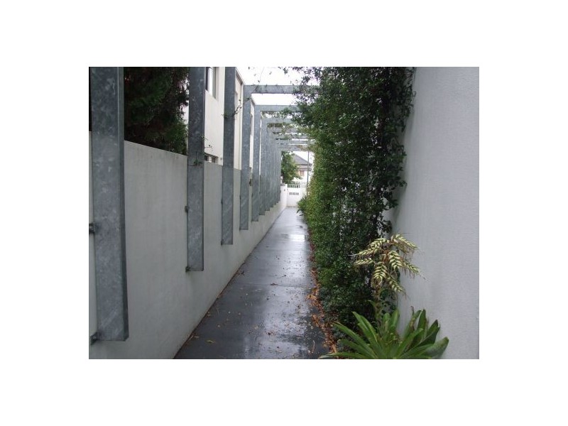 3 / 20 Jefferson Lane, Palm Beach QLD 4221