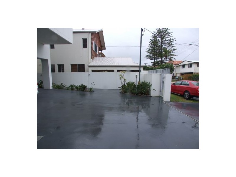 3 / 20 Jefferson Lane, Palm Beach QLD 4221