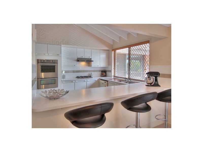 25 Tabor St., Westlake QLD 4074