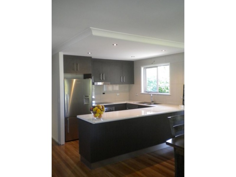 28 Loveday St., Rangeville QLD 4350