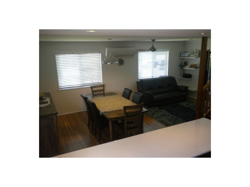 28 Loveday St., Rangeville QLD 4350