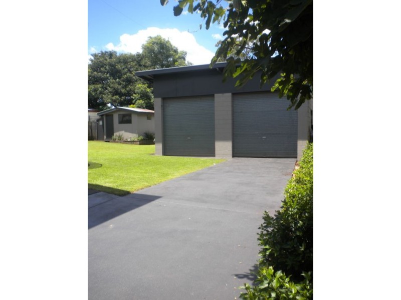 28 Loveday St., Rangeville QLD 4350