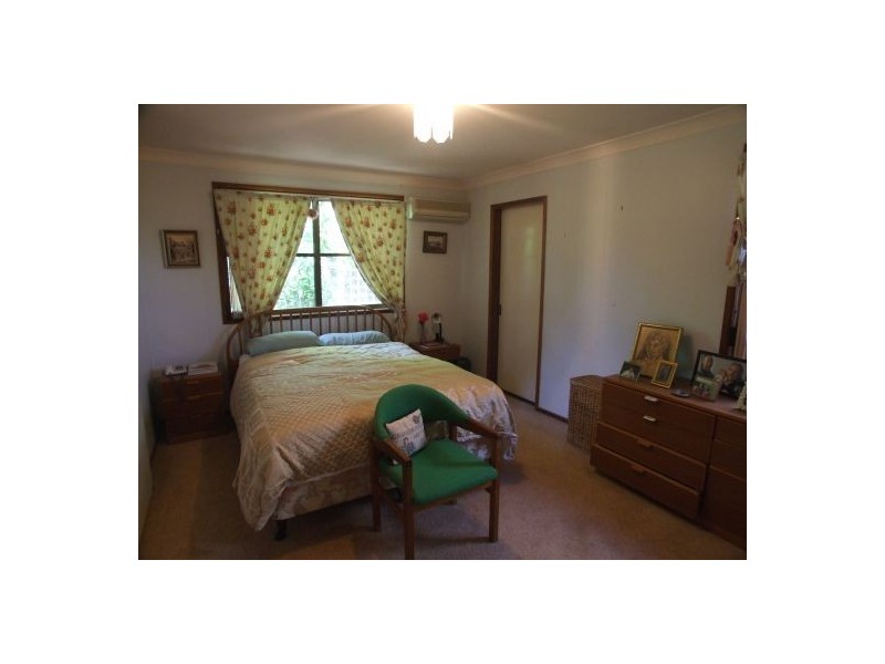 8 Wiemers Crescent, Centenary Heights QLD 4350