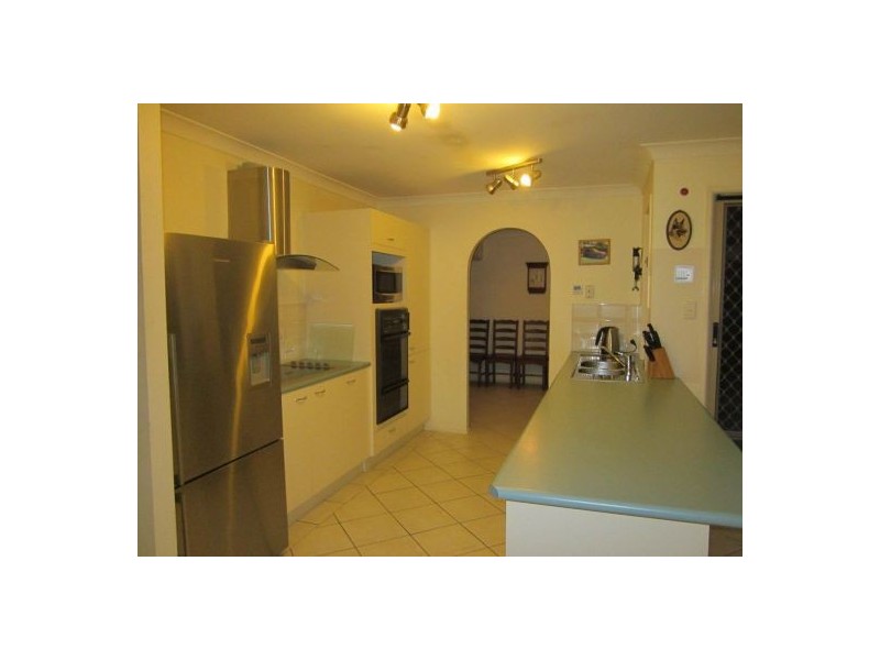 4 Chaffey St, Marsden QLD 4132