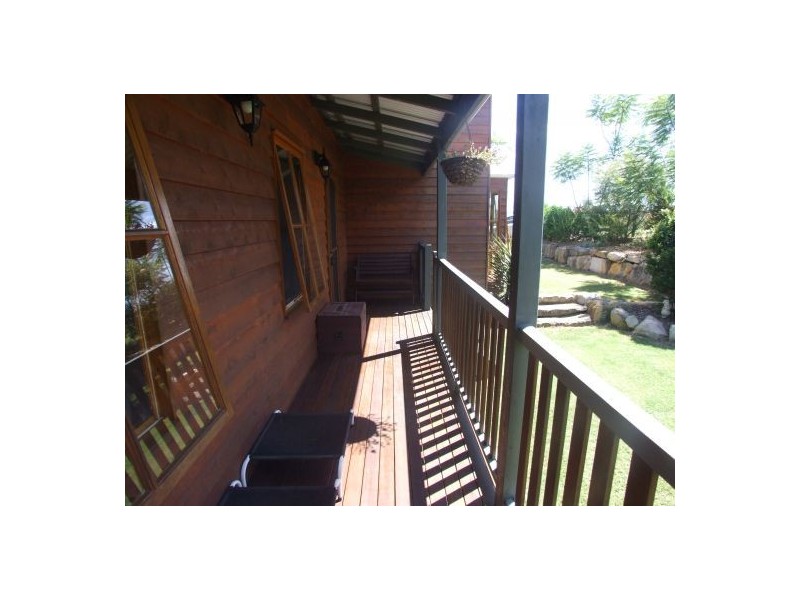115 Boomerang Drive, Kooralbyn QLD 4285