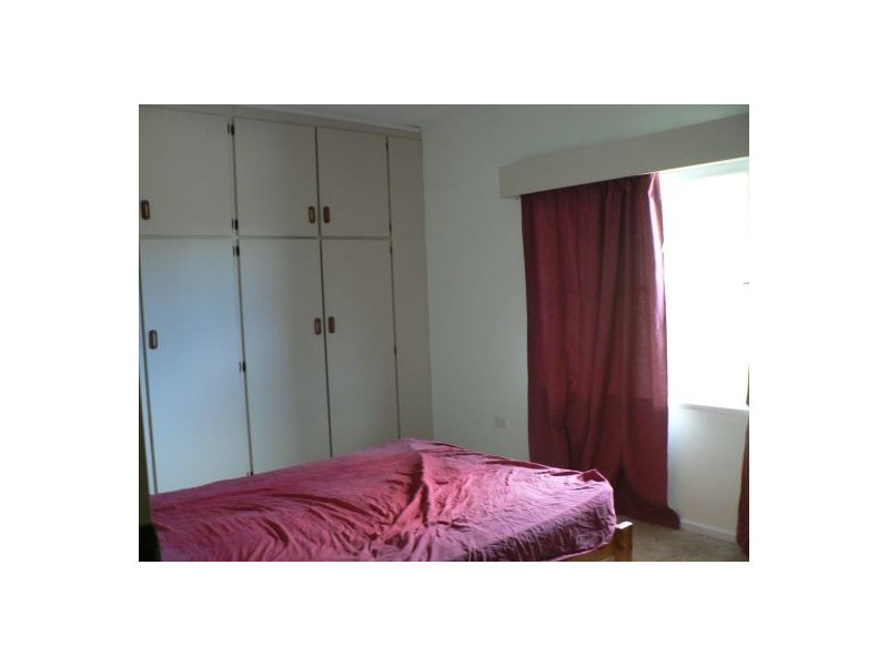 2 Kennedy St., Bowen QLD 4805