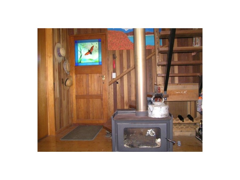 678 Kenilworth Skyring Creek Rd, Cooroy QLD 4563