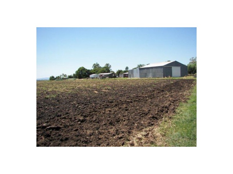 167 Forest Hill Fernvale Rd, Lynford QLD 4342