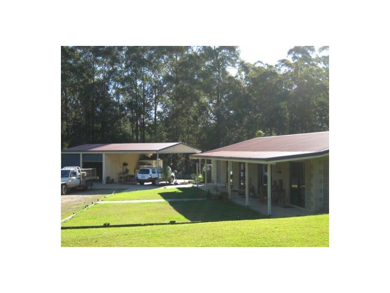 34 Julian St, Peachester QLD 4519