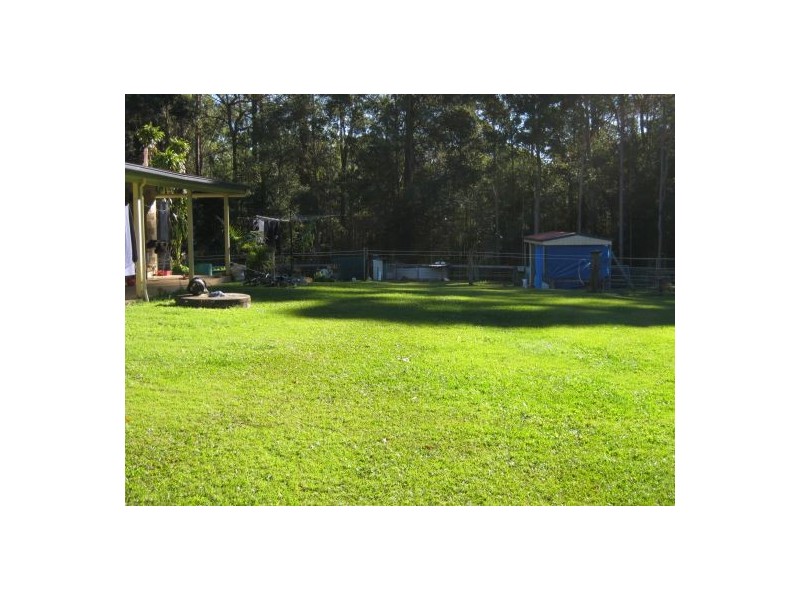 34 Julian St, Peachester QLD 4519