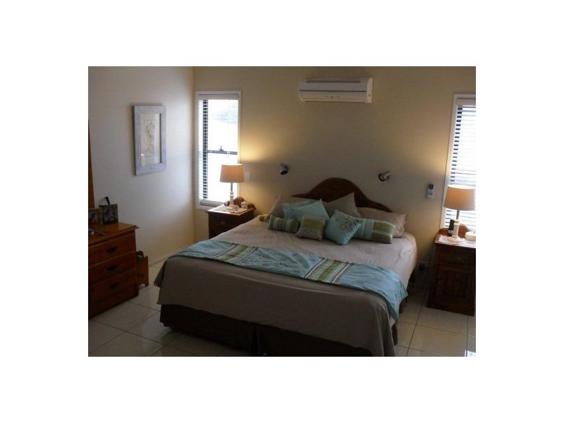43 Long Island Dve., Windaroo QLD 4207
