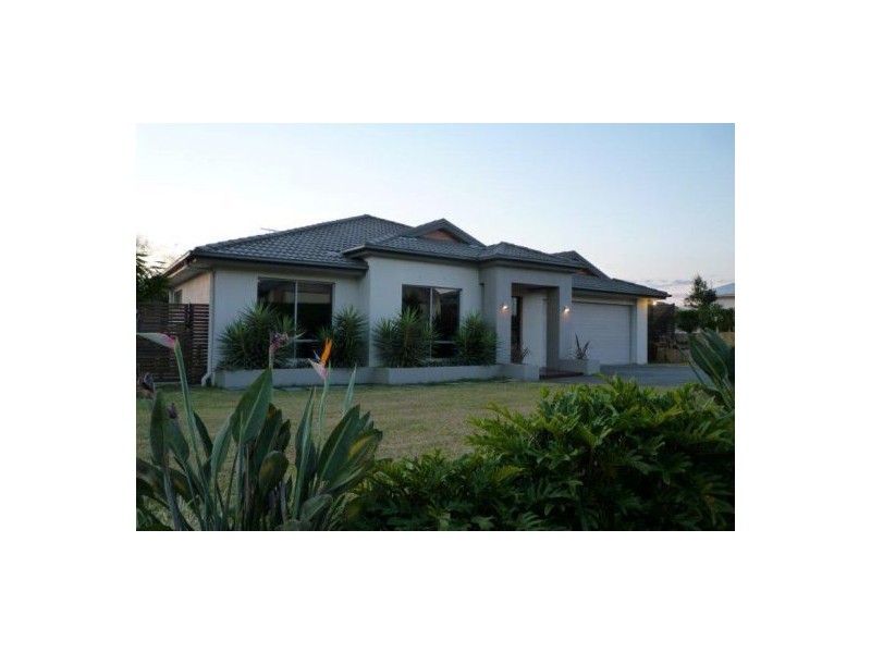 37 Jarrah St., Moggill QLD 4070