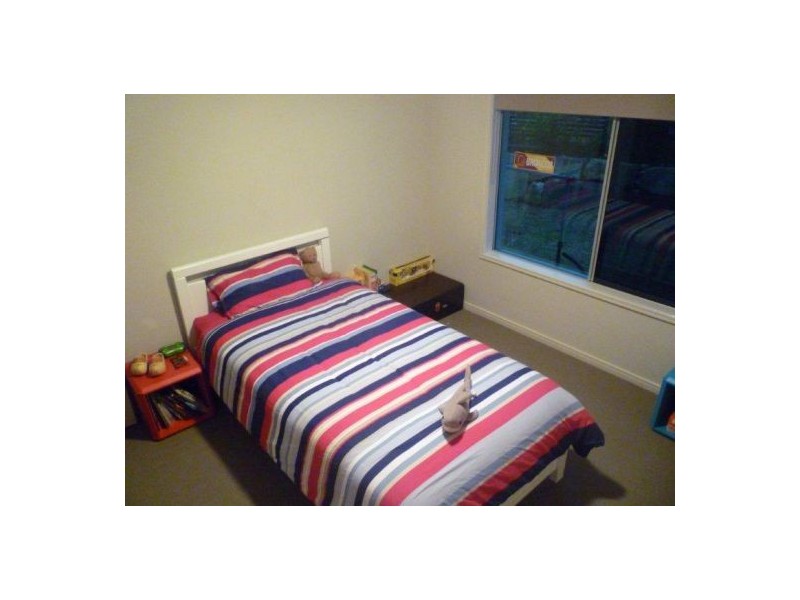 37 Jarrah St., Moggill QLD 4070