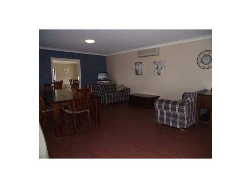 3 – 5 Burraway St, Torrington QLD 4350