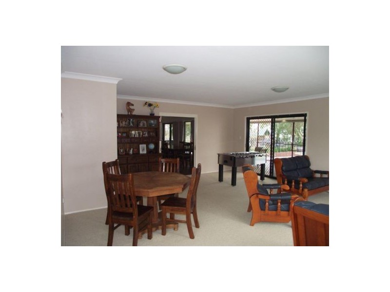 3 – 5 Burraway St, Torrington QLD 4350