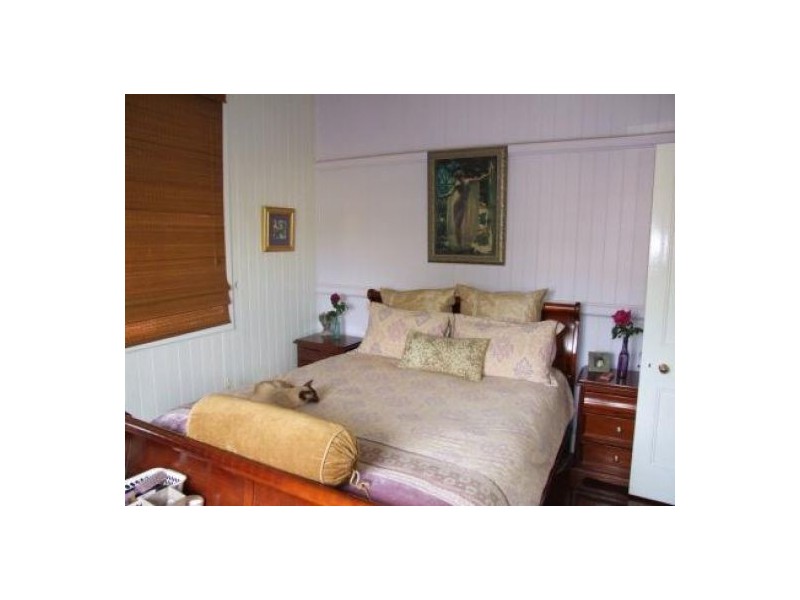 13 Ranfurly St, Newtown QLD 4350