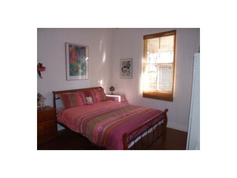 13 Ranfurly St, Newtown QLD 4350