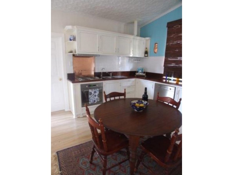 13 Ranfurly St, Newtown QLD 4350