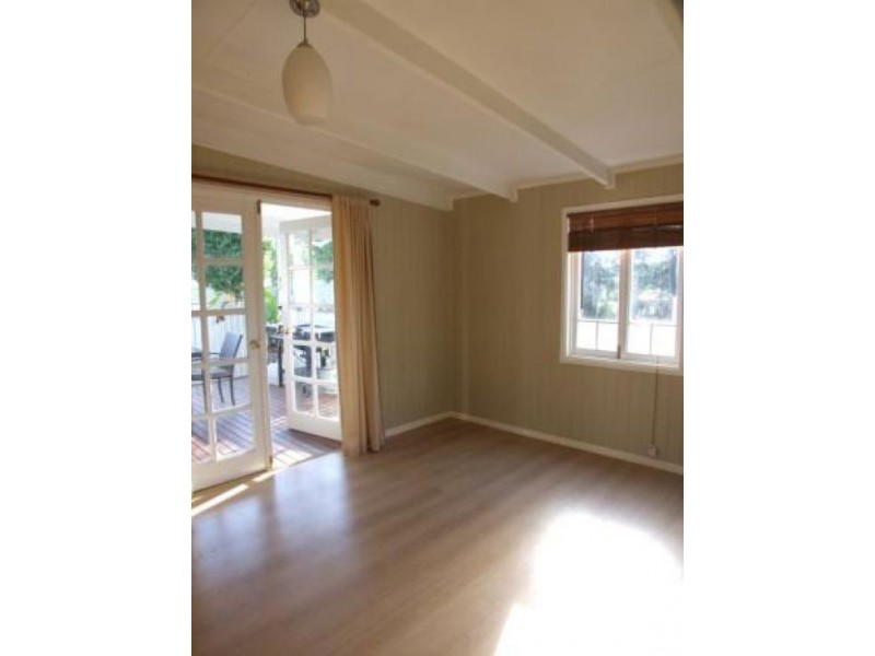 13 Ranfurly St, Newtown QLD 4350