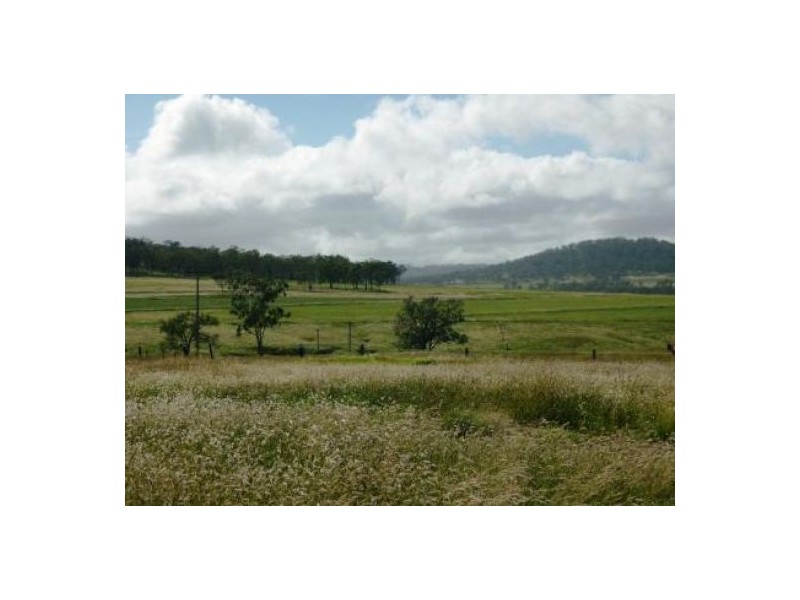 136 Dixon Ln, Greenmount East QLD 4359