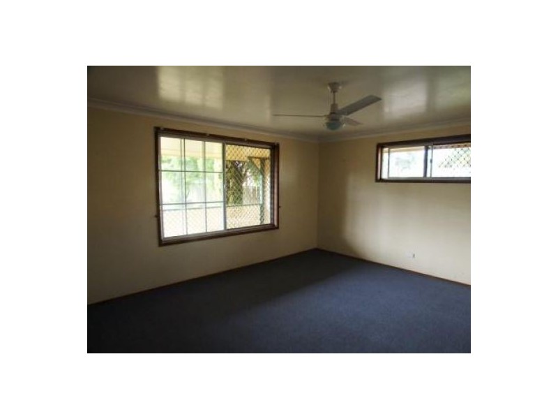 20 Gore St., Westbrook QLD 4350