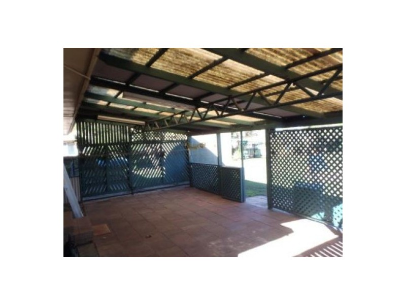 20 Gore St., Westbrook QLD 4350