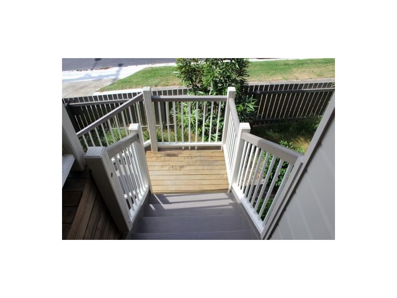 18 Emerald St, Kedron QLD 4031