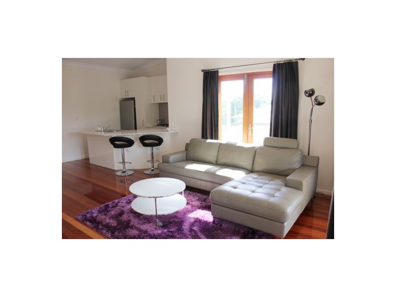 18 Emerald St, Kedron QLD 4031