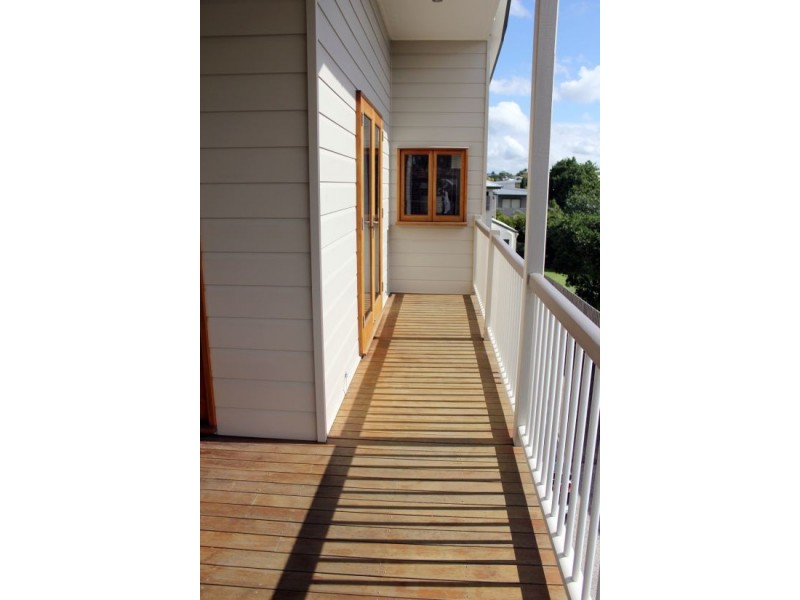 18 Emerald St, Kedron QLD 4031