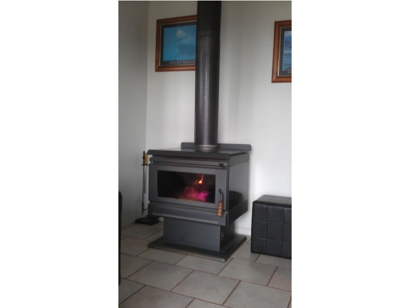 9 Buena Vista Crescent, Blue Mountain Heights QLD 4350