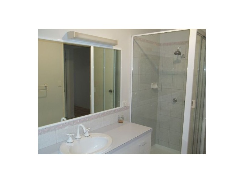 9 Buena Vista, Blue Mountain Heights QLD 4350