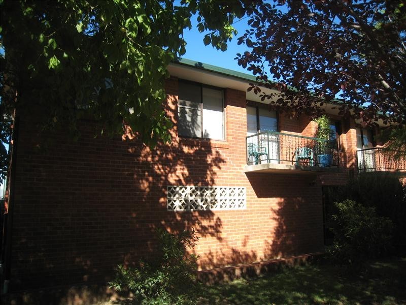 2/88 Fitzroy Street, Tamworth NSW 2340