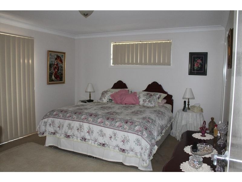 8 Kalinda Place, Tamworth NSW 2340