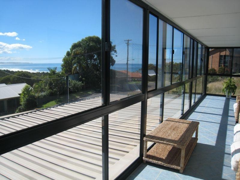 2 Panorama Parade, Scotts Head NSW 2447